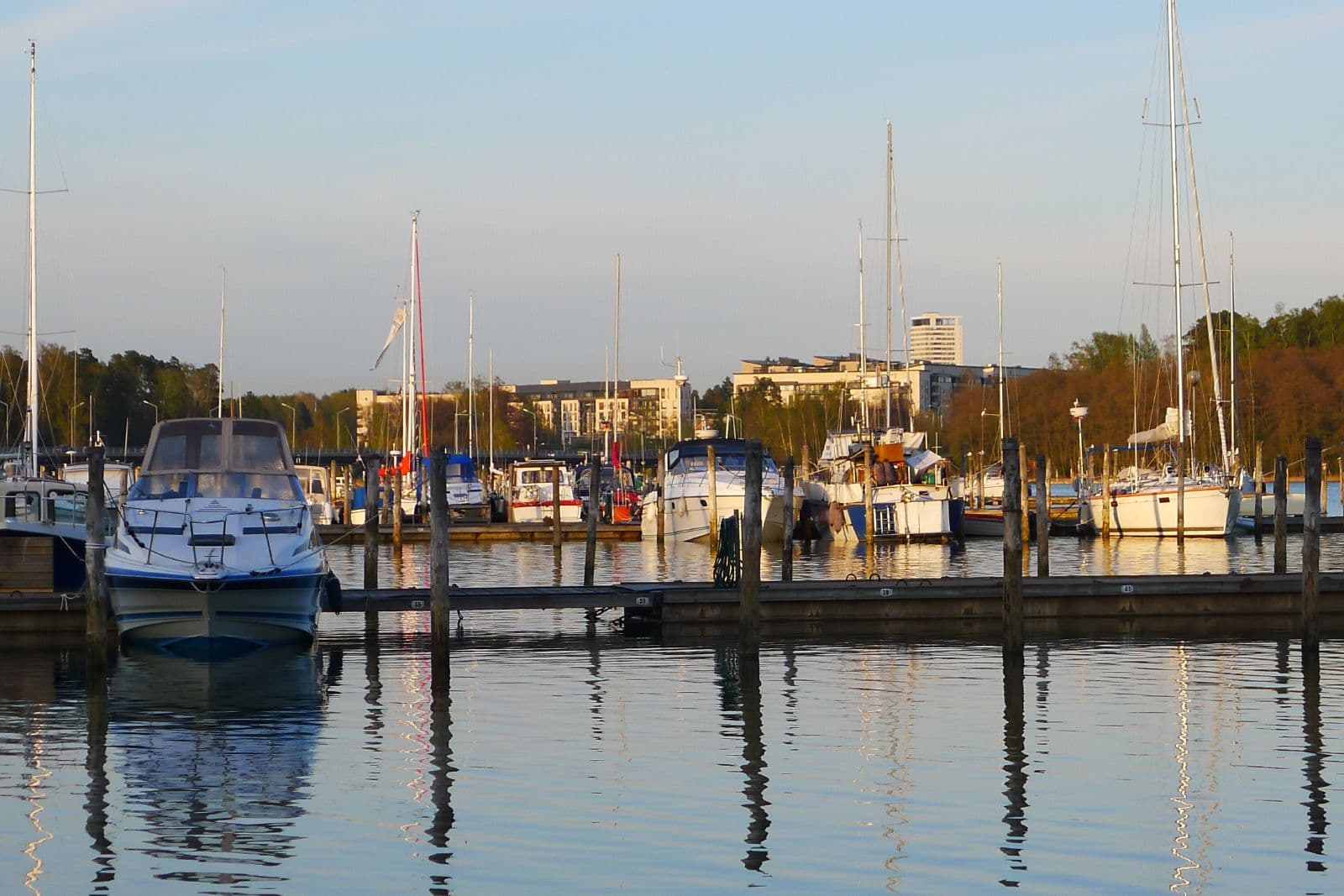 Vartiokylänlahden venesatama